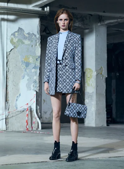 Look 29